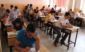 7 nəfər 700 bal topladı