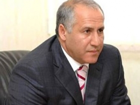 Füzili Ələkbərovun həbsi gündəmə gəlir; keçmiş nazirin adı İSTİNTAQDA