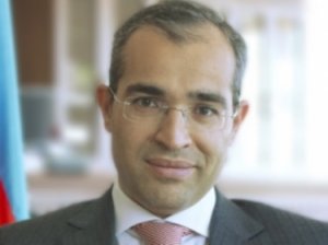 Nazir kreditini müəllimlərə ödətdirən direktorun işini araşdırır