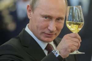 Putin Xəzərətrafı dəmiryol dairəsi layihəsini dəstəklədi