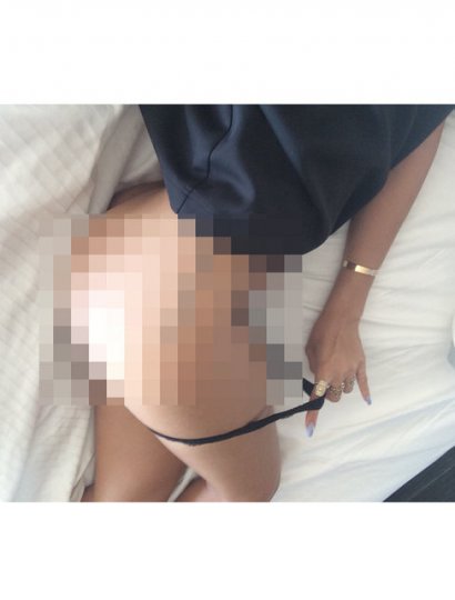 Rihannanın özündən xəbərsiz fotoları yayıldı - 18+