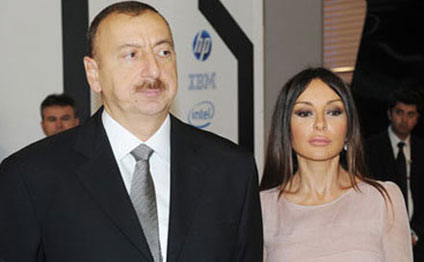 İlham Əliyev və xanımı açılışda