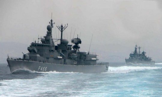 Neftə görə Aralıq dənizində hərbi qarşıdurma başladı, Bakı kənara çəkildi