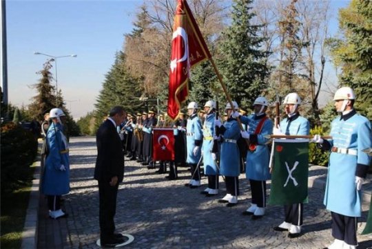 Ərdoğan əsgərlərə hədik payladı - (Fotolar)