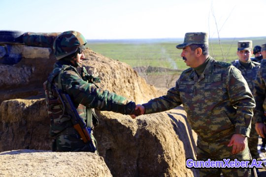 Zakir Həsənov ön cəbhədə (FOTO)