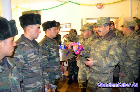 Zakir Həsənov ön cəbhədə (FOTO)