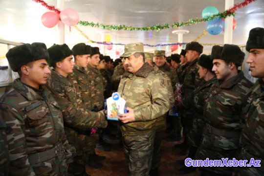 Zakir Həsənov ön cəbhədə (FOTO)