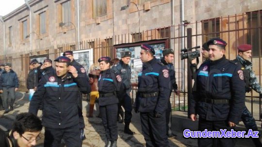 Gümrüdə Rusiya hərbi bazasına yürüş