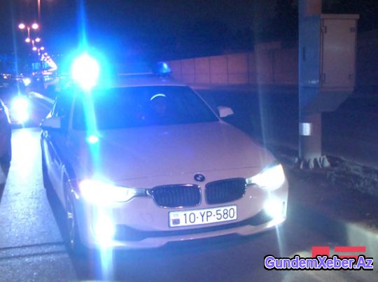 Bakıda keçiddən keçməyən 45 yaşlı qadını maşın vurdu (FOTO)