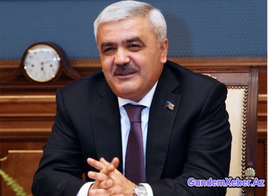 Rövnəq Abdullayev “Qarabağ” və “Qəbələ"ni təbrik etdi