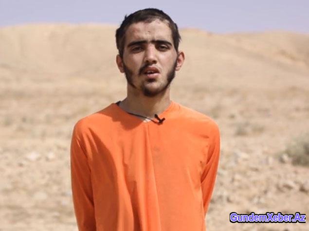 İŞİD-dən daha bir vəhşilik: hərbçinin üstündən tankla keçdilər - FOTO 16+