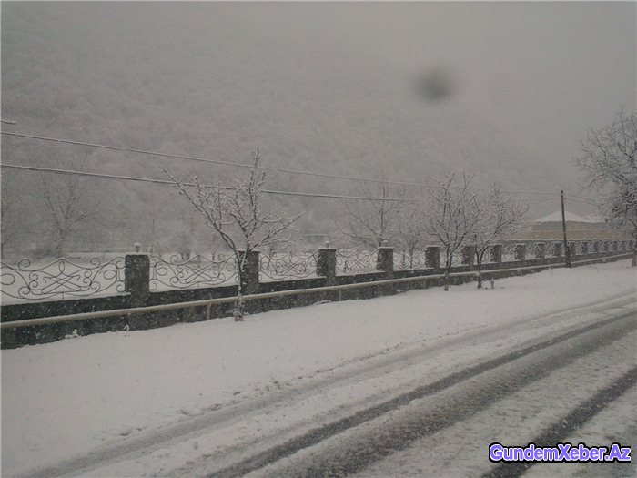 Azərbaycana ilk qar yağdı (FOTO, VİDEO)