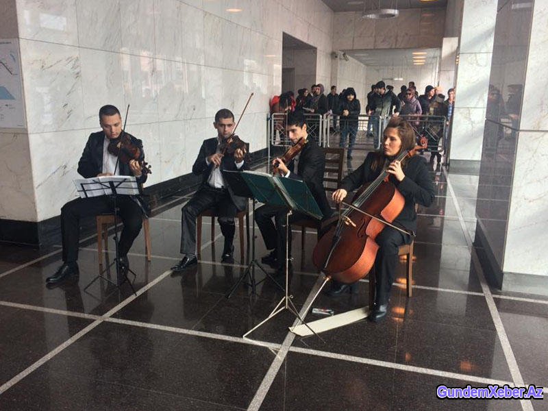 Bakı metrosundan qeyri-adi addım - FOTO