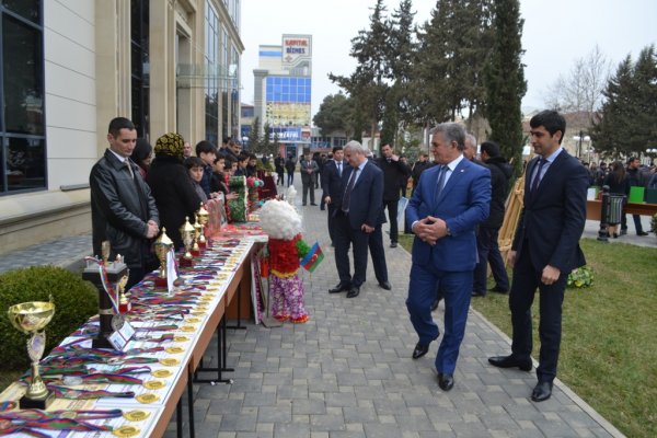 Biləsuvar rayonunda 2015-ci ilin sosial-iqtisadi inkişafının yekunları və qarşıda duran vəzifələrə həsr olunmuş hesabat yığıncağı keçirildi.