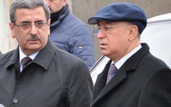 Kəmaləddin Heydərov jurnalistin atasının yas mərasimində iştirak edib