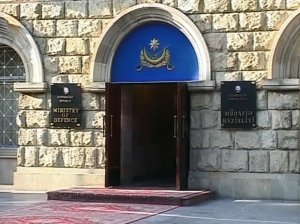 MN:“Tutduğumuz mövqeləri tərk etməyəcəyik“