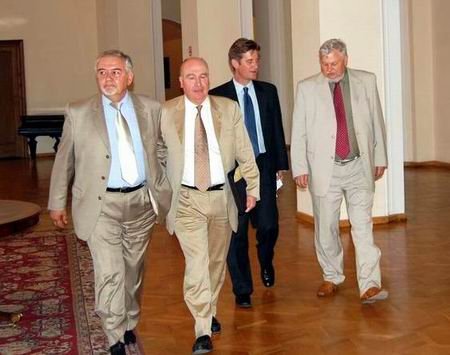  Minsk Qrupunun təklif etdiyi sülh sazişləri seriyasından: “Paket həll”