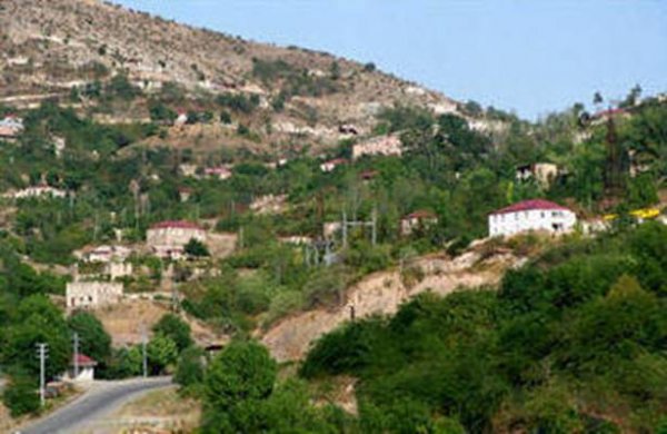 Korrupsiya yuvasına çevrilən Təhsil Şöbəsi