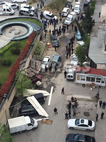 Bakıda güclü partlayış: obyektlər dağıldı - FOTO