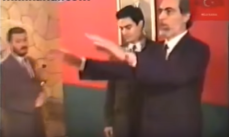 Elçibəyin Kələkidən qayıdan gün keçirdiyi ilk mətbuat konfransı:“Mən və Heydər Əliyev vətəndaş müharibəsinin qarşısını aldıq” – STENOQRAM