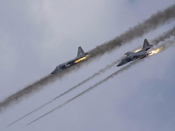 Suriyada qaçqın düşərgəsi bombalandı: 30 ölü, 80 yaralı