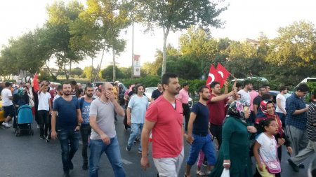 ​Türkiyə meydanlara axışır - FOTO