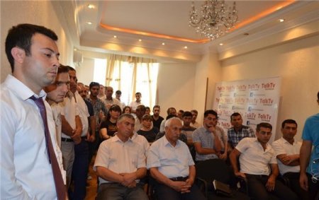  Rauf Arifoğlu İctimai Fikir Akademiyasının qonağı oldu: 'Bizdə siyasilərin mətbuatla davranış kültürü yoxdur'
