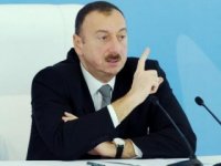 Tovuzda idarə rəisi sakinlərlə “vorzakon” dilində danışır