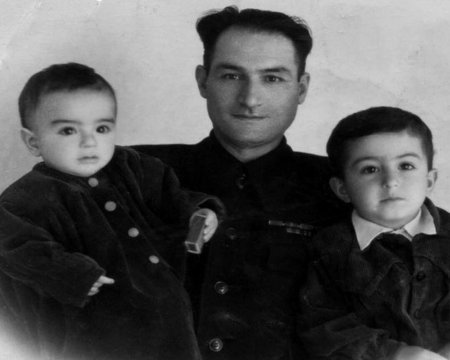 “Atam səhv diaqnozdan öldü” – Telman Adıgözəlovun oğlu