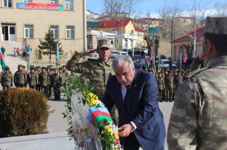 DAŞKƏSƏNDƏ 9 NOYABR – DÖVLƏT BAYRAĞI GÜNÜ MÜNASİBƏTİLƏ