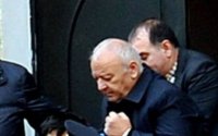 Akif Çovdarov vəkillərindən niyə imtina edirdi?
