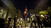 'AKP, bədənimdən əlini çək'