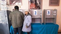 Qırğızıstanda referendum başa çatıb, Konstitusiyaya düzəlişlər dəstəklənib