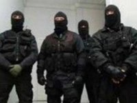 MASKALILAR ŞÖBƏ MÜDİRİNİ EVİNDƏN APARIB – 300 min dollarını aldılar