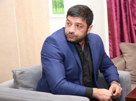 "Vaxtımı boş insanlara sərf etmirəm" - QALMAQAL