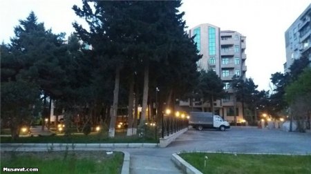 Xətaidə əhalinin istirahət parkı hasara alınıb, iş adamlarına satılır - FOTOLAR