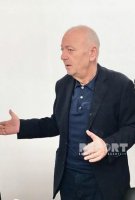 E. Fətullayevin əməkdaşlıq etdiyi A. Çovdarov  hazırda bu vəziyyətdədir –  ən yeni görüntünü əks etdirən FOTO