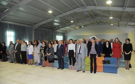 Birinci vitse-prezident Mehriban Əliyeva Milli Aviasiya Akademiyası və ADA Universitetinin Respublika Günü münasibətilə birgə tədbirində iştirak edib - FOTO Birinci vitse-prezident Mehriban Əliyeva Milli Aviasiya Akademiyası və ADA Universitetinin Respublika Günü münasibətilə birgə tədbirində iştirak edib - FOTO
