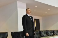 Prezident ailəsi ilə yarışları izlədi - Fotolar