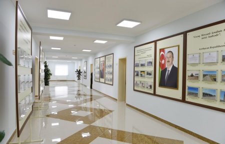 Prezident İlham Əliyev yenidən qurulan Cocuq Mərcanlı kəndində görülən işlərlə tanış olub - FOTO