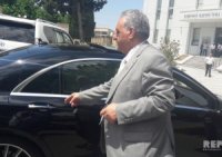 Tağı Əhmədov :”Pulumu verin”