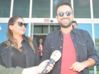 Tarkan Bakıdan qayıdarkən..."Hamilədir?" "Yox, olsa deyərdim"