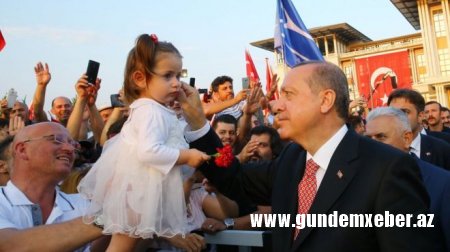 Kılıçdaroğlu The Times-a danışıb: “Terrorçu anlayışını qəbul etmirəm, hətta buna gülürəm”