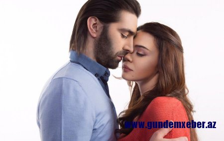 Oksana ilə Elşadın öpüşdüyü filmdən yeni fotolar