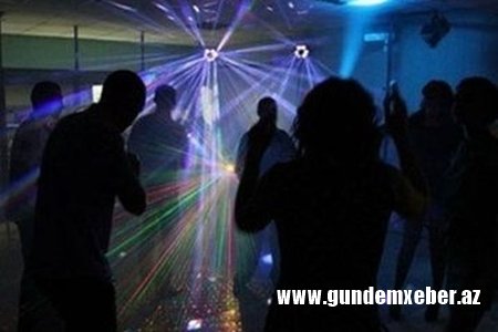 Müğənninin konsertindəki qətlin təfərrüatları: “Qışqırırdı ki, “çəkmişəm”