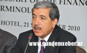 Prokurorluq İqtisad Universitetini "ələməyə başladı"