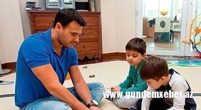 Oğlundan Emin Ağalarova gözlənilməz sual: "Seks nədir?" - VİDEO