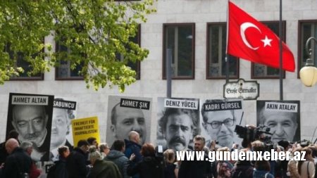 Britaniya mətbuatı: Türkiyədə hökumət tənqidçilərinin "yoxa çıxdığı" iddia edilir