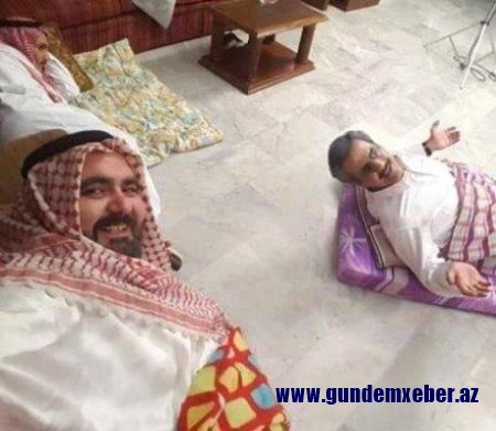 Həbsdə olan şahzadələr selfi çəkib PAYLAŞDILAR