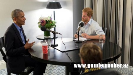 Obama prezidentliyin "füsunkar" işi üçün darıxır, internetdəki "fərqli reallıqlara" dair xəbərdarlıq edir